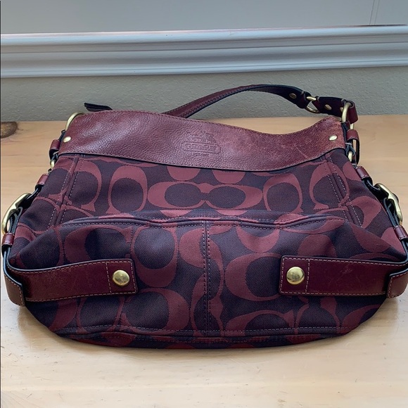 Coach purse - Picture 3 of 4